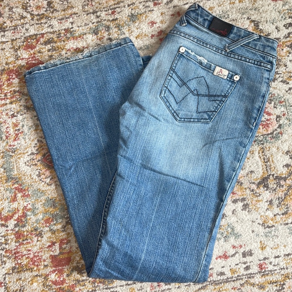 Distressed Jeans